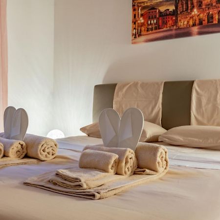 -Near Arena & Giuletta- Pet Friendly Mazzini Palace Verona Exterior foto