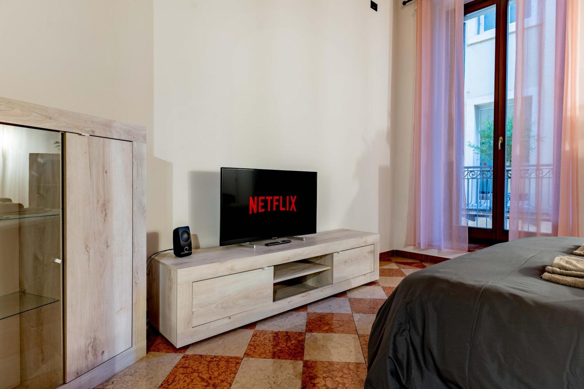 -Near Arena & Giuletta- Pet Friendly Mazzini Palace Verona Exterior foto